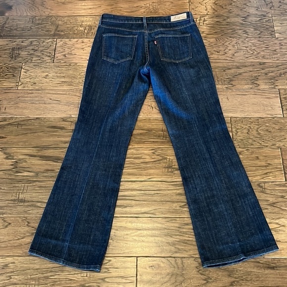 Levi’s Demi Curve Classic Bootcut Size 6/28 - Picture 2 of 16